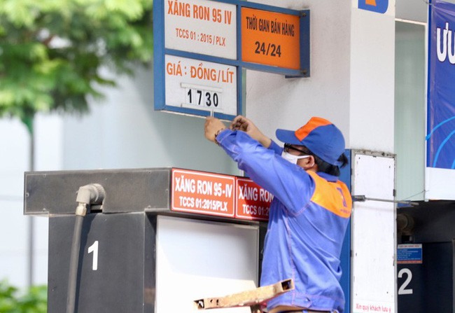 Giá xăng dầu hôm nay 20/7: Dầu thô tiếp tục giảm ngay phiên đầu tuần - Ảnh 1.