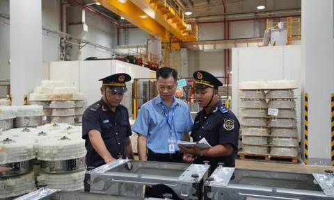 Xuất nhập khẩu hàng hóa của Việt Nam đạt mốc kỷ lục 700 tỷ USD