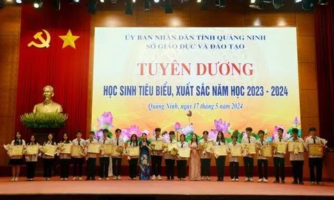 Quảng Ninh: Biểu dương, khen thưởng 212 học sinh tiêu biểu, xuất sắc