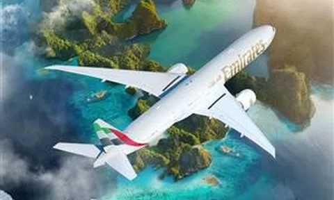 Thấy gì từ việc Emirates mở đường bay mới tới Đà Nẵng và ký hợp tác chiến lược với Sun Group?