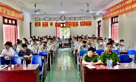 Hội Luật gia tỉnh Ninh Bình đẩy mạnh tuyên truyền pháp luật cho phạm nhân