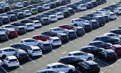 Ngành ô tô sau chu kỳ trầm lắng: Người vững tay lái, kẻ hụt hơi