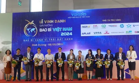 Lễ vinh danh các bao bì đạt Giải thưởng bao bì Việt Nam 2024: Bao bì xanh vì trái đất xanh