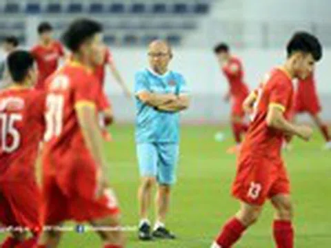 Bóng đá Việt Nam trở lại ‘cuộc đua’