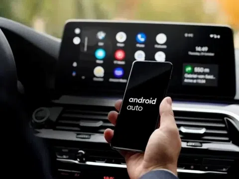 Thiếu hụt chip khiến xe BMW xuất xưởng mà không có Android Auto và CarPlay